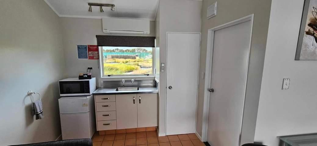 Sunnydays Motel Gisborne Exterior foto